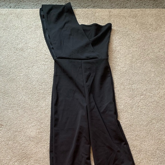 Black Drape One Shoulder Jumpsuit - Picture 5 of 8